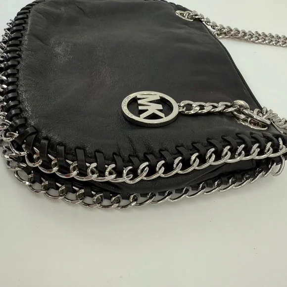 Michael Michael Kors Black Leather Shoulder/Crossbody Chelsea Silver Chain Bag - Picture 7 of 17